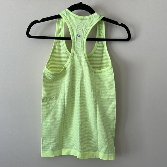 Lululemon Swiftly Tech Racerback - Picture 2 of 6
